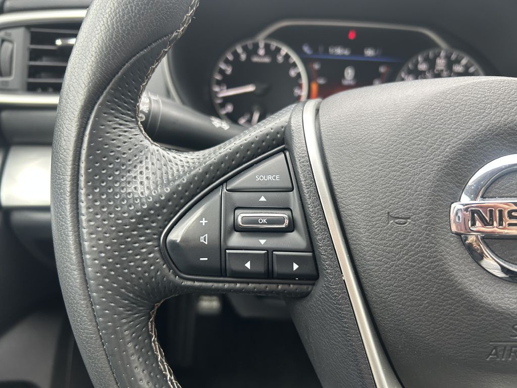 2022 Nissan Maxima Image 18