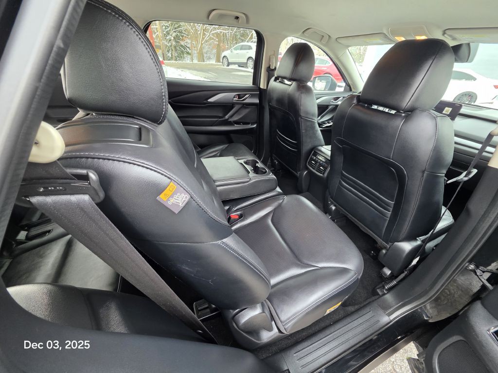 2022 Mazda CX-9 Image 32
