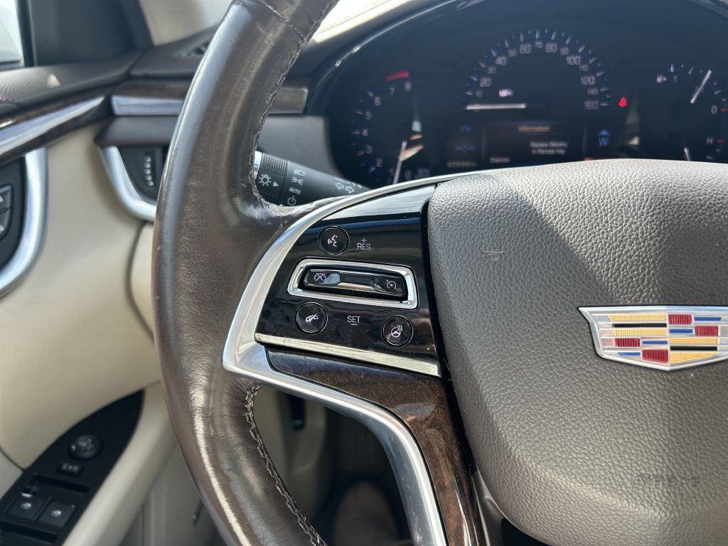 2016 Cadillac XTS Image 24