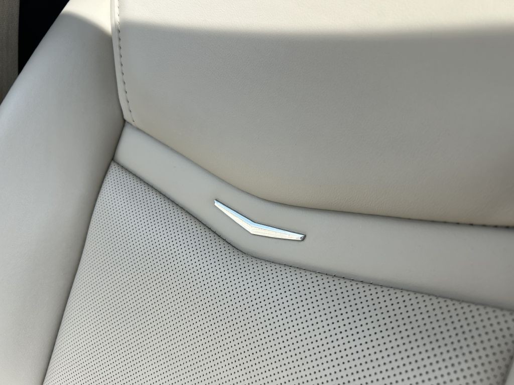 2016 Cadillac XTS Image 26