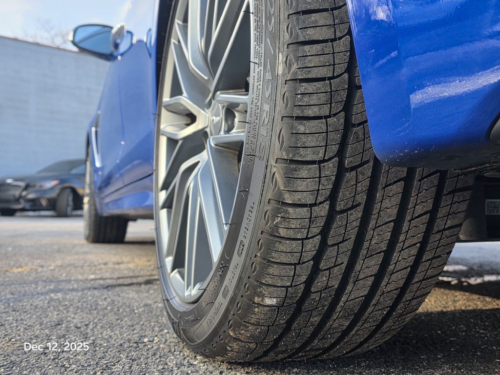 2019 Genesis G70 Image 17