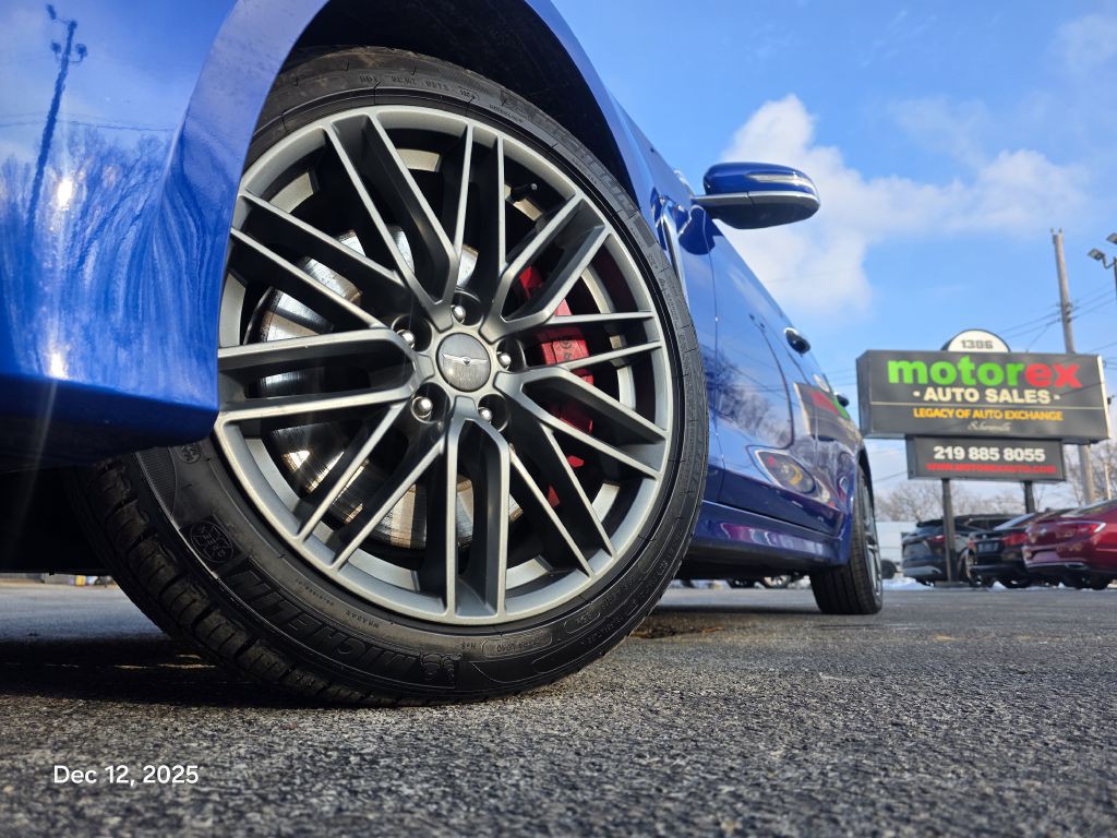 2019 Genesis G70 Image 23