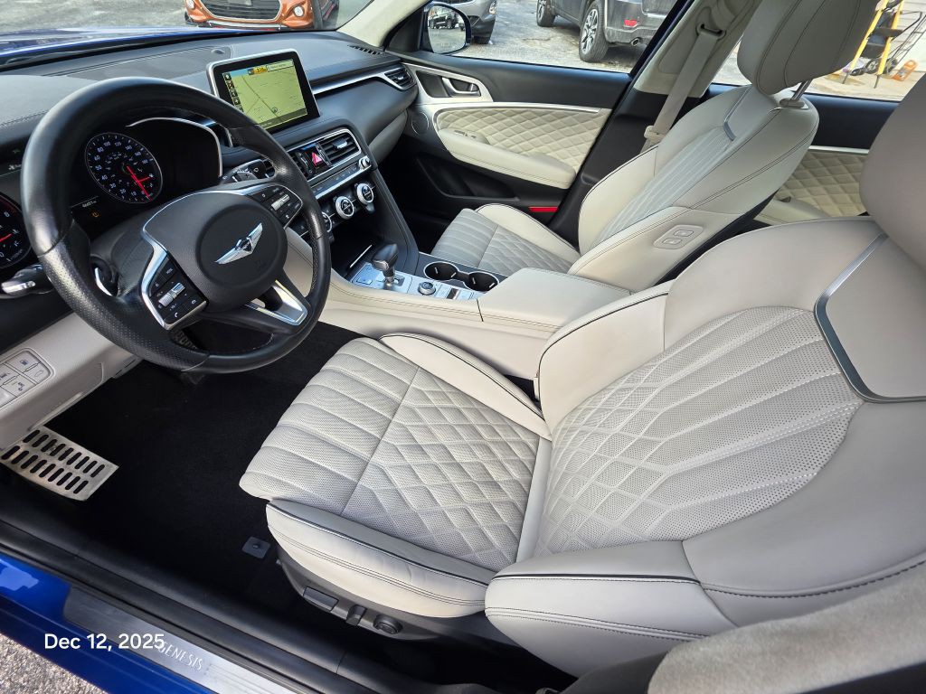 2019 Genesis G70 Image 25