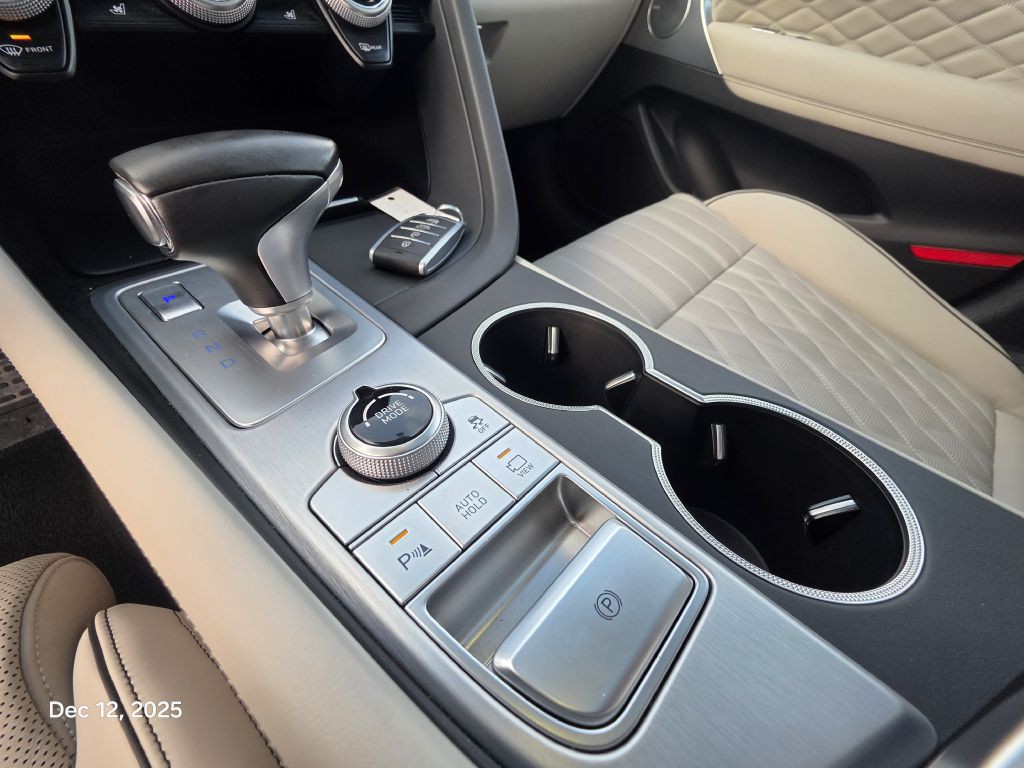 2019 Genesis G70 Image 46