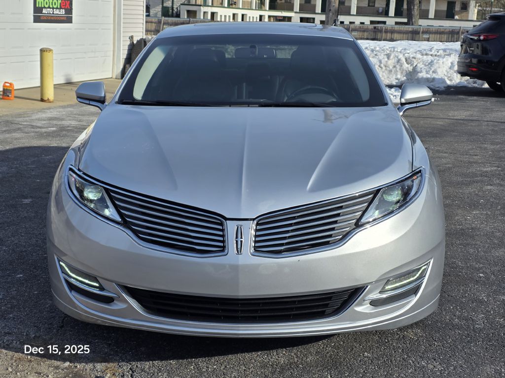 2013 Lincoln MKZ Image 4