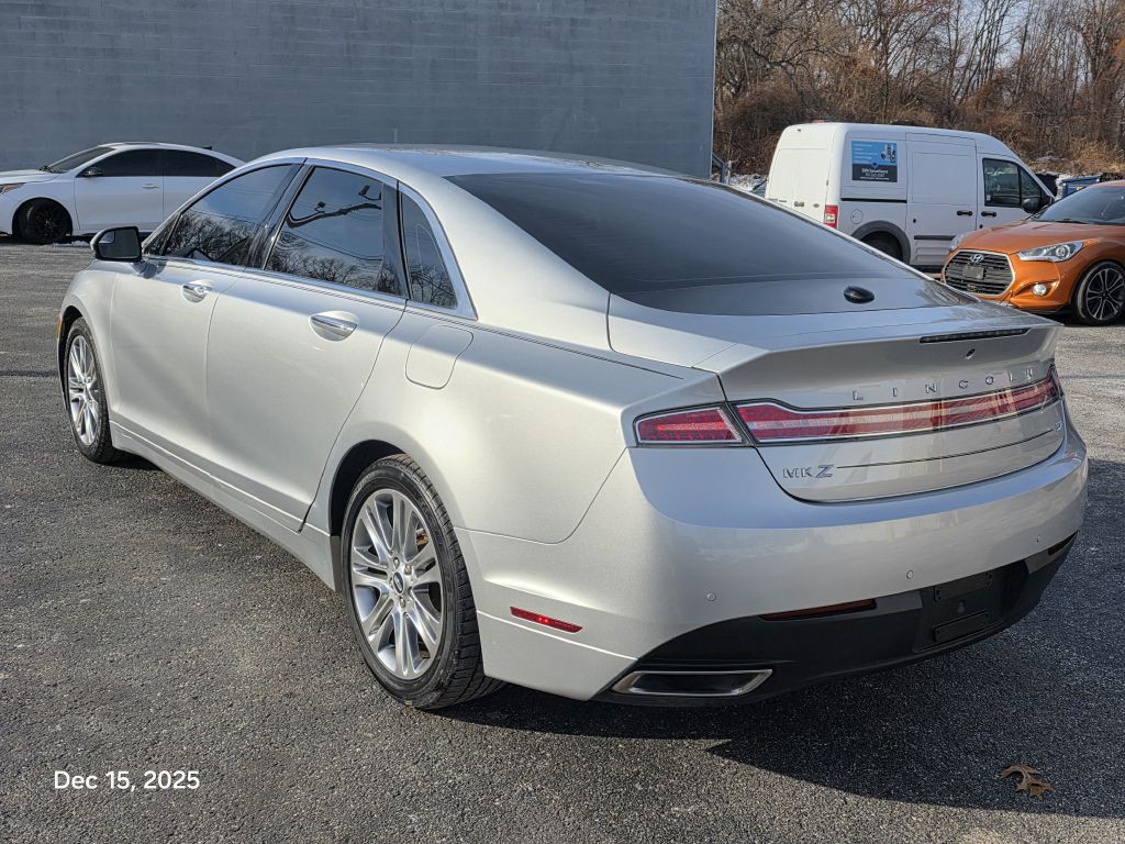 2013 Lincoln MKZ Image 12