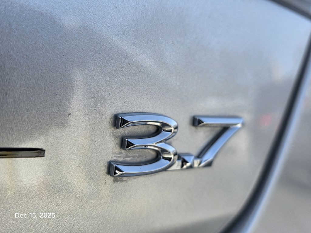 2013 Lincoln MKZ Image 14