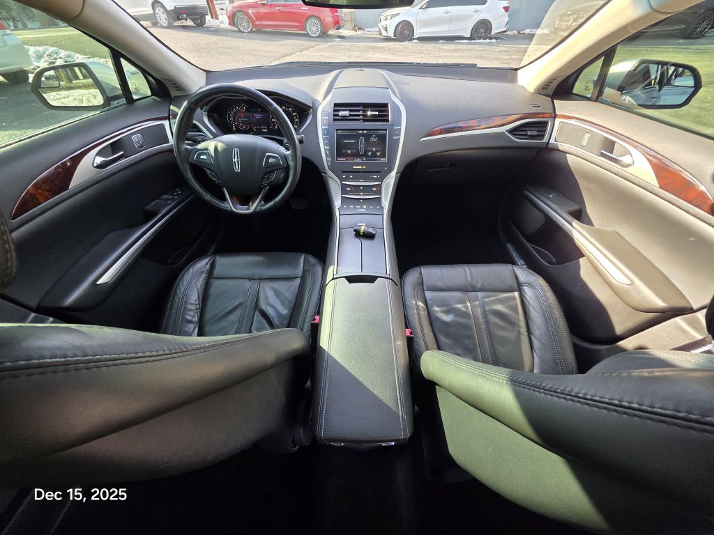 2013 Lincoln MKZ Image 26