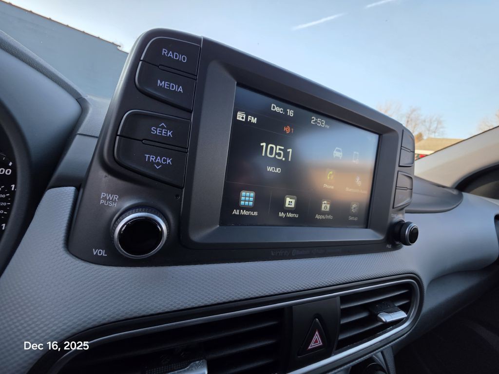 2021 Hyundai Kona Image 38