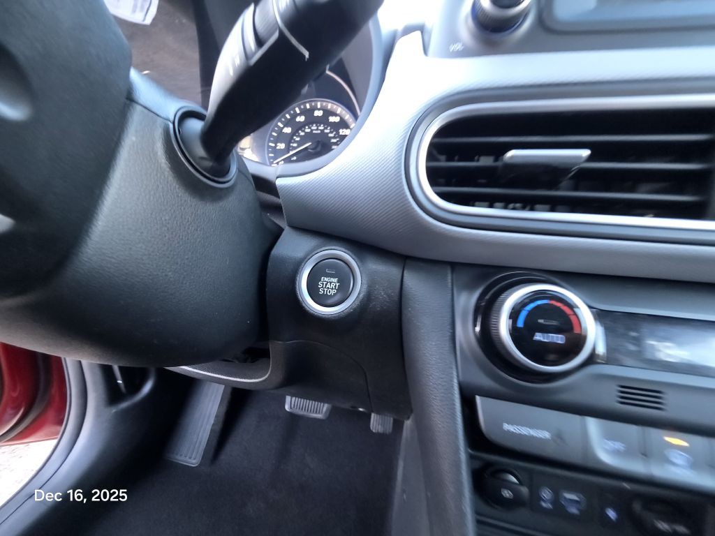 2021 Hyundai Kona Image 39