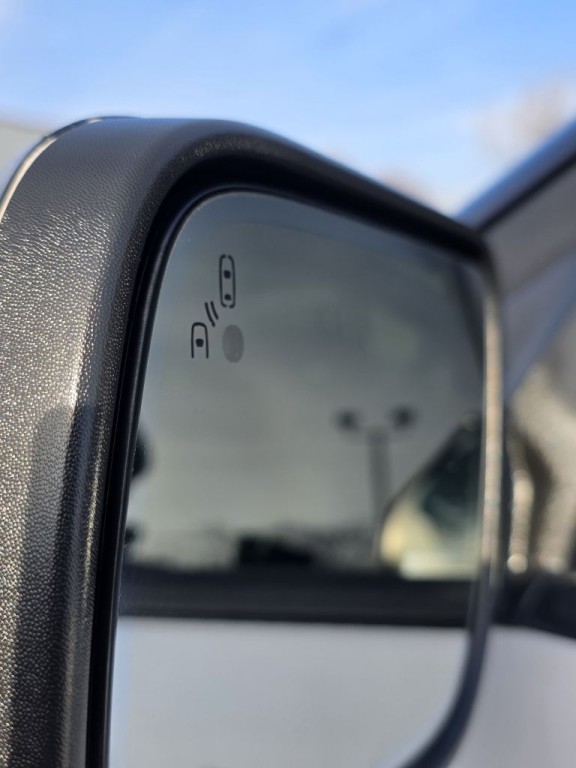 2018 Ford Explorer Image 31