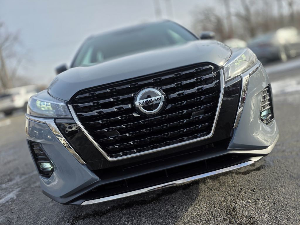 2021 Nissan Kicks Image 16