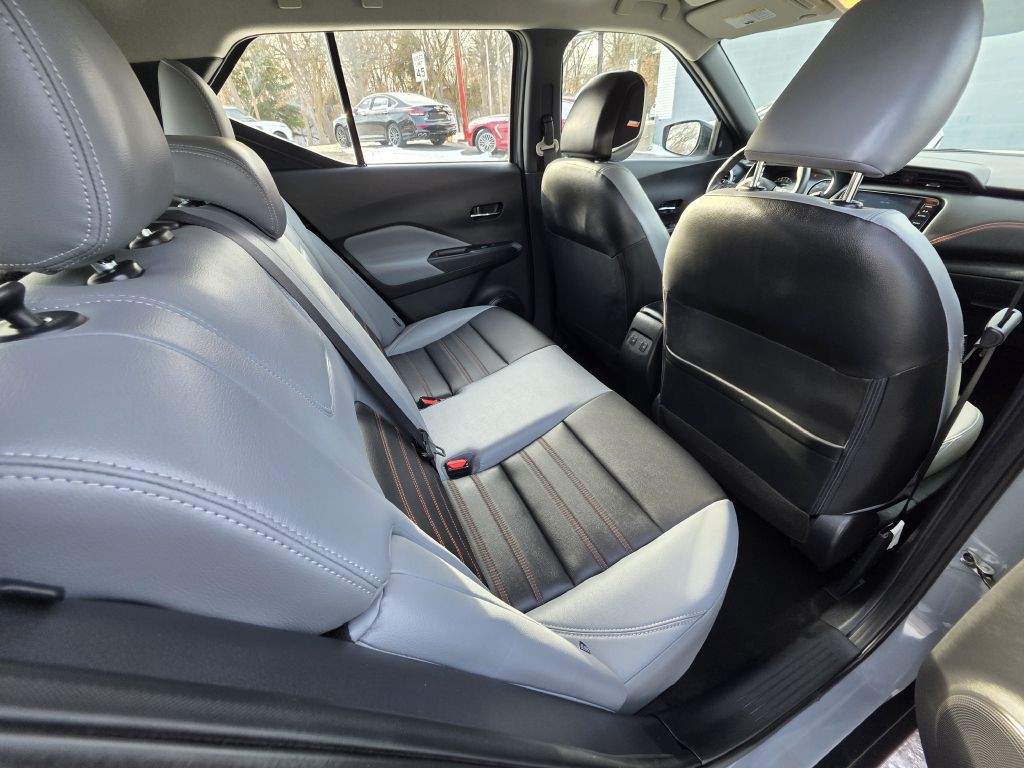 2021 Nissan Kicks Image 24