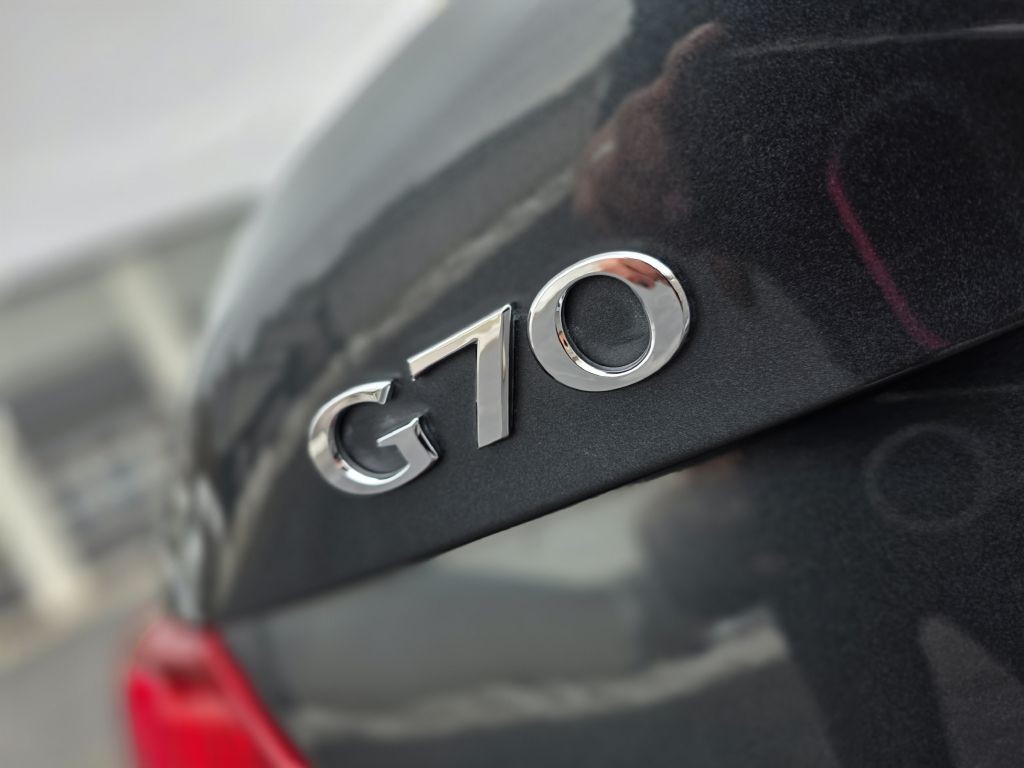 2021 Genesis G70 Image 24