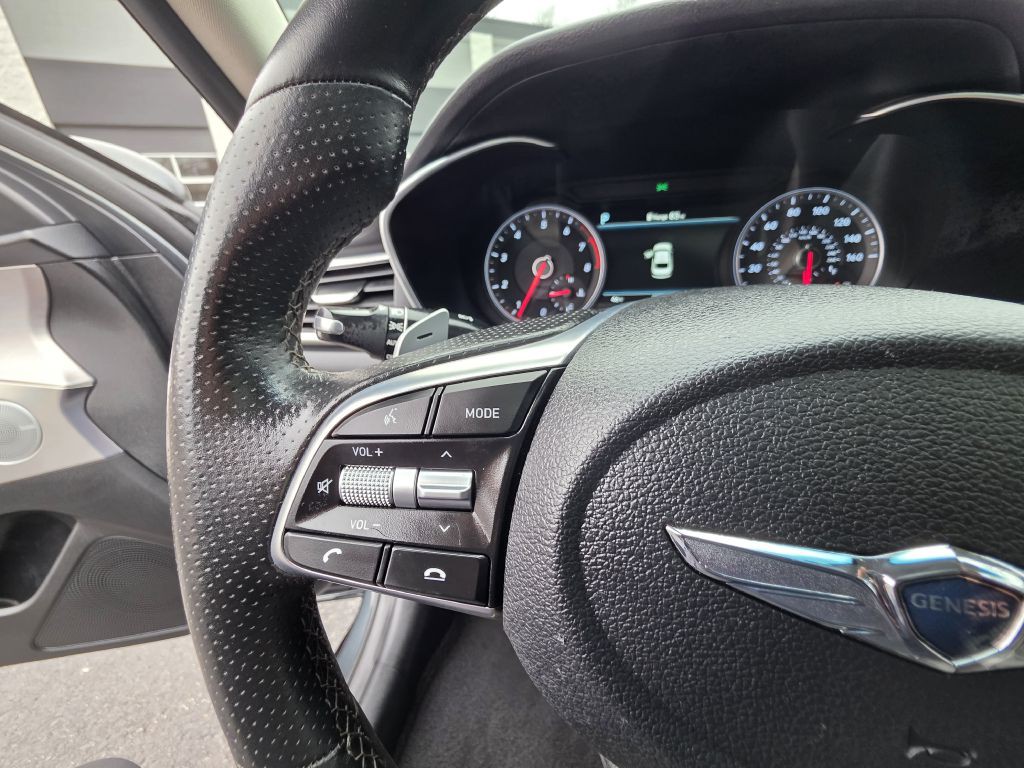 2021 Genesis G70 Image 58