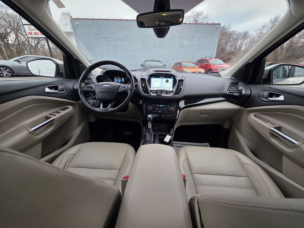 2017 Ford Escape Image 19