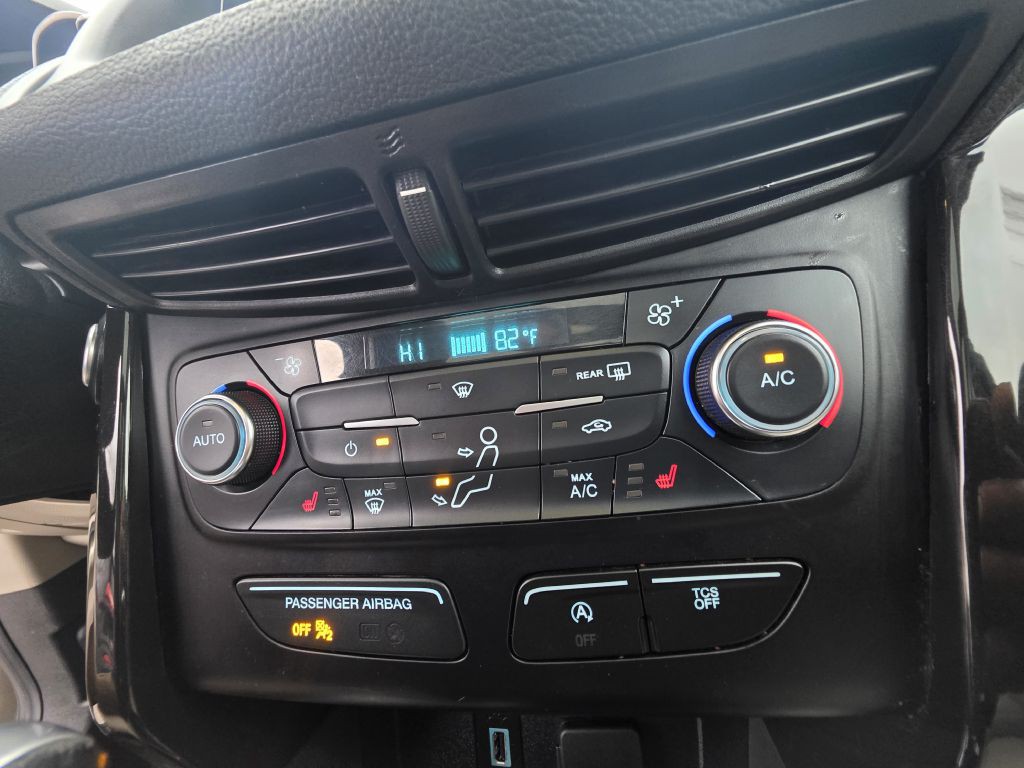 2017 Ford Escape Image 24