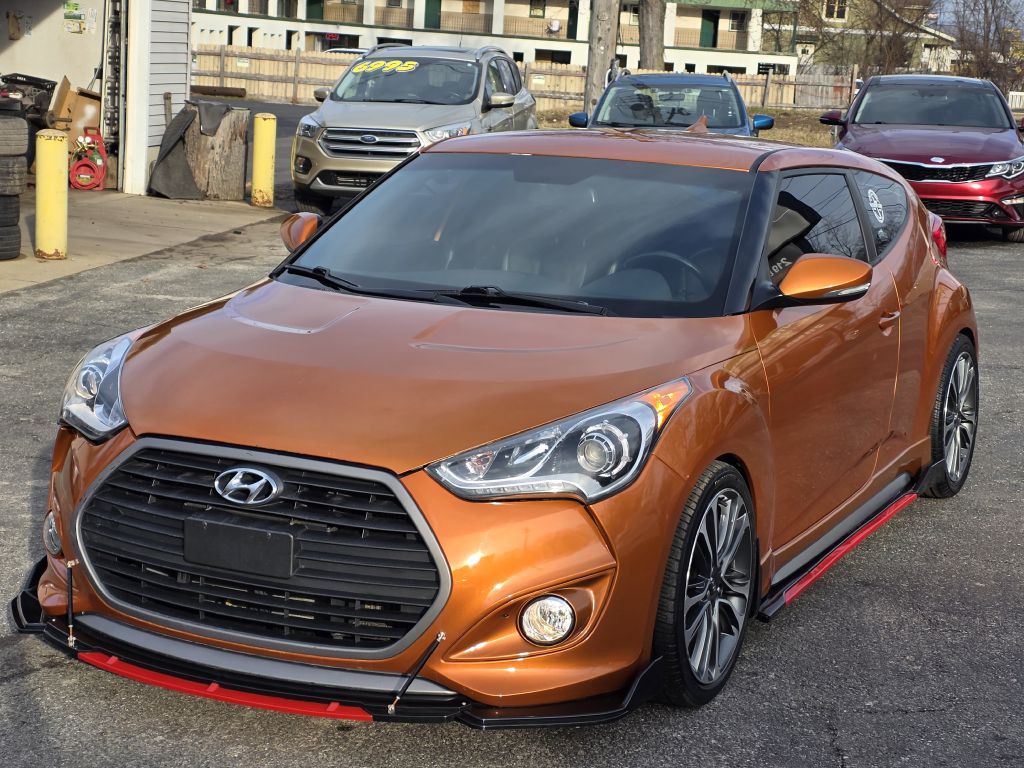 2016 Hyundai Veloster Image 3