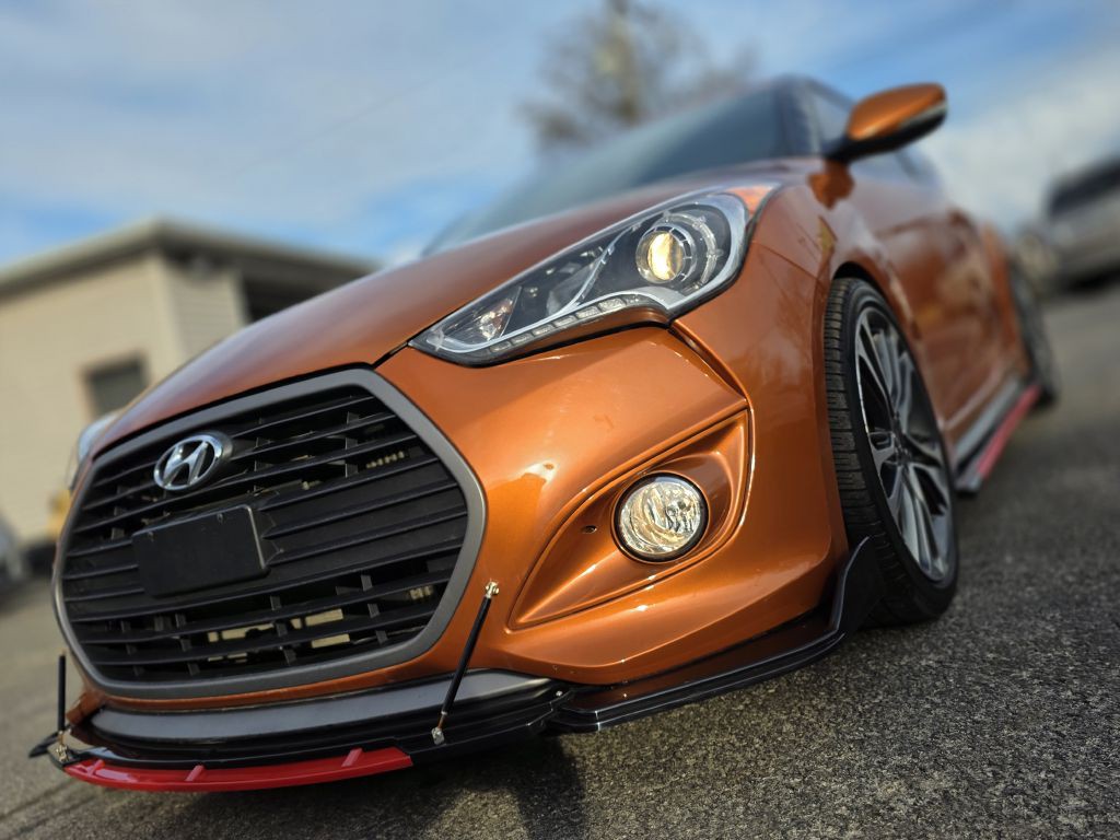 2016 Hyundai Veloster Image 16