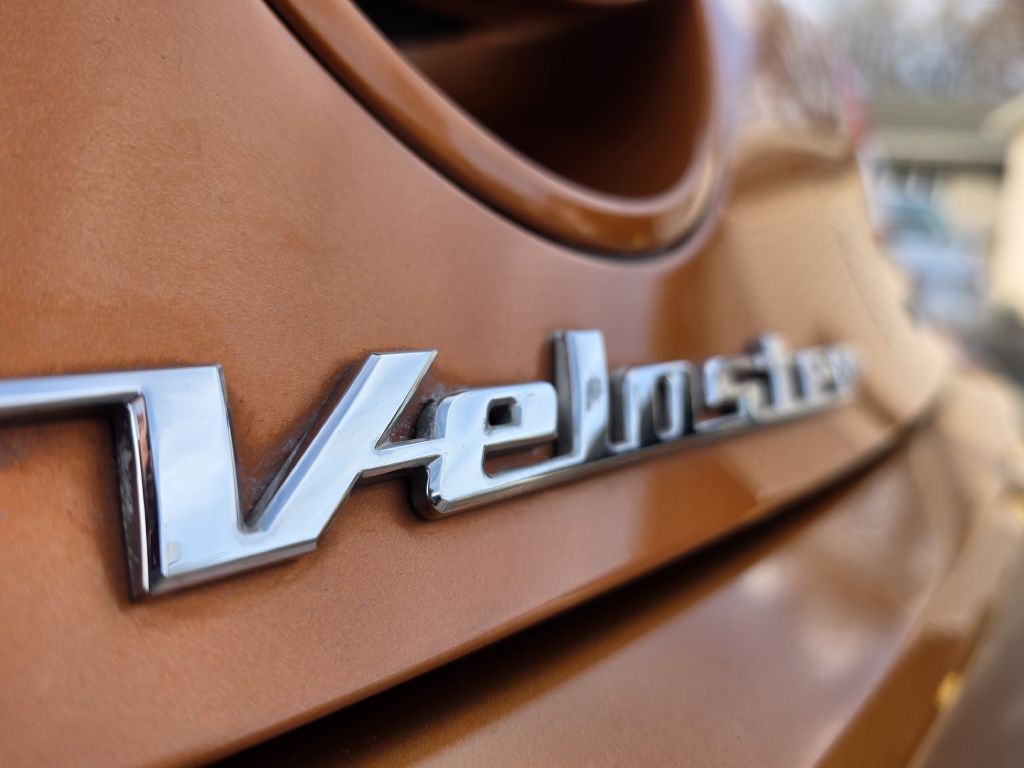 2016 Hyundai Veloster Image 18