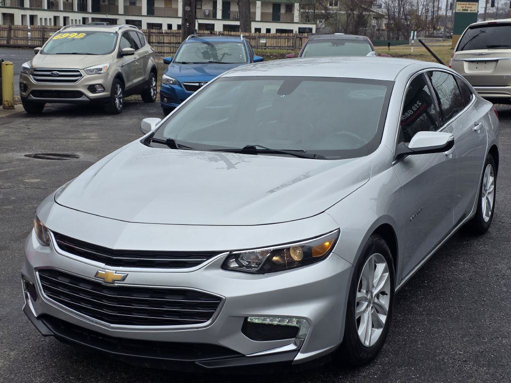 2018 Chevrolet Malibu Image 3