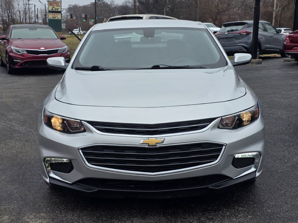 2018 Chevrolet Malibu Image 4