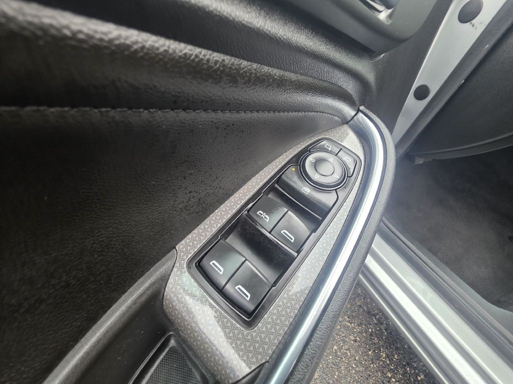 2018 Chevrolet Malibu Image 17