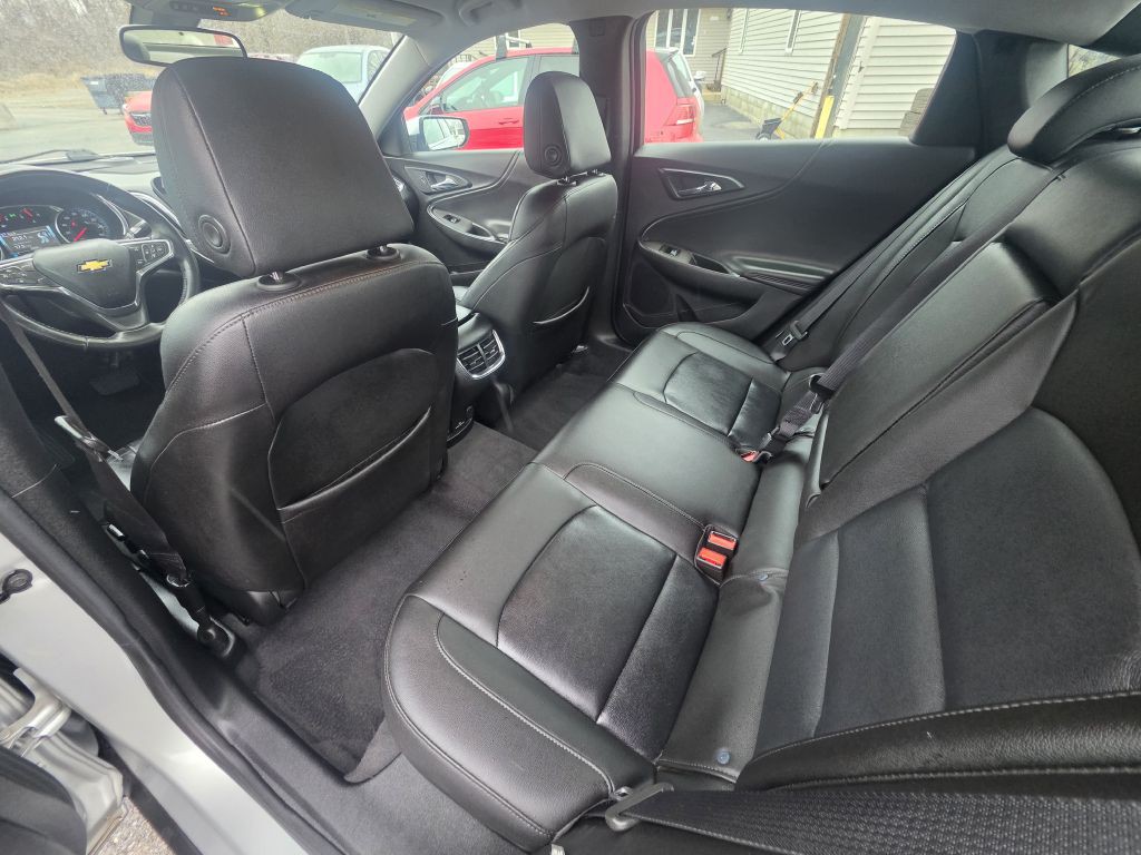 2018 Chevrolet Malibu Image 19