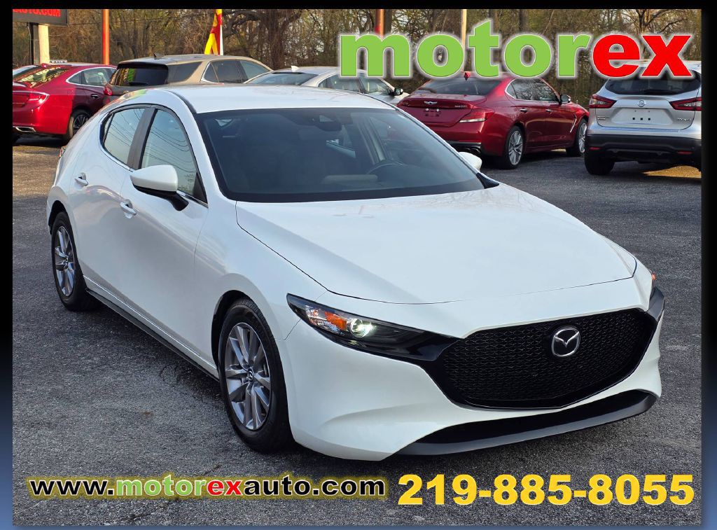 2022 Mazda Mazda3 Image 1