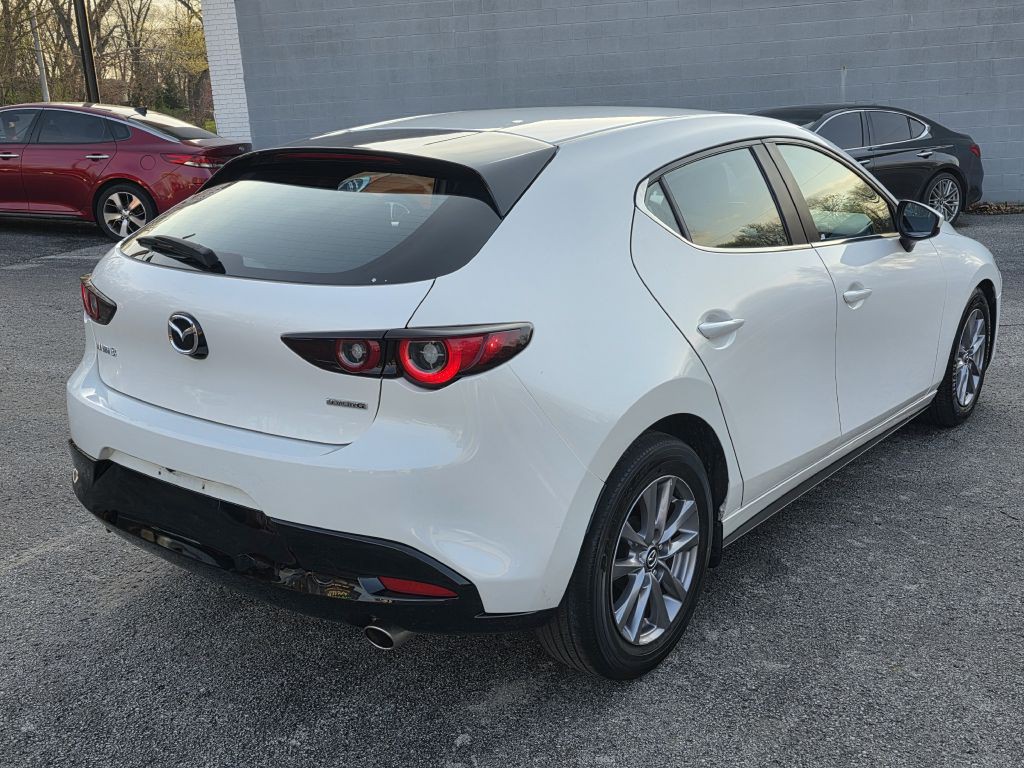 2022 Mazda Mazda3 Image 8
