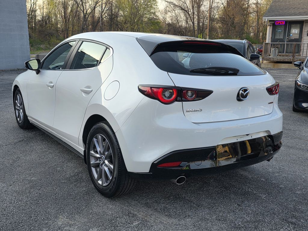 2022 Mazda Mazda3 Image 11