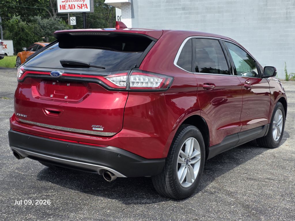 2017 Ford Edge Image 8