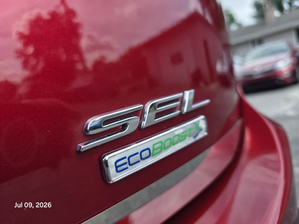 2017 Ford Edge Image 12