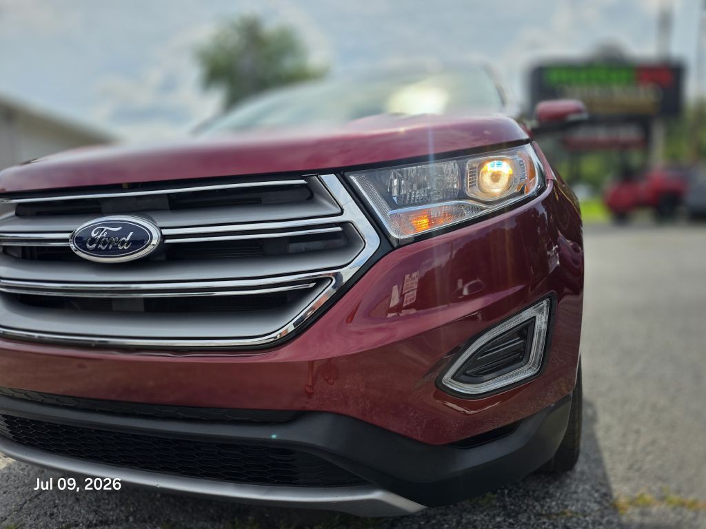 2017 Ford Edge Image 16