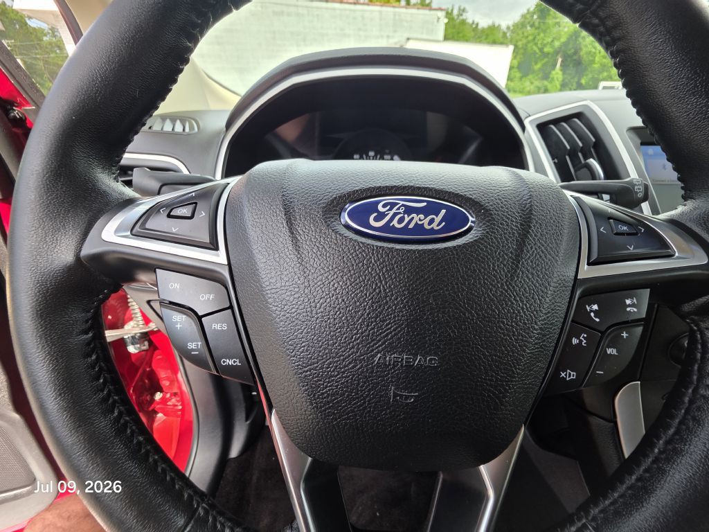 2017 Ford Edge Image 34