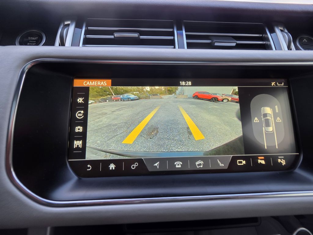 2017 Land Rover Range Rover Image 58