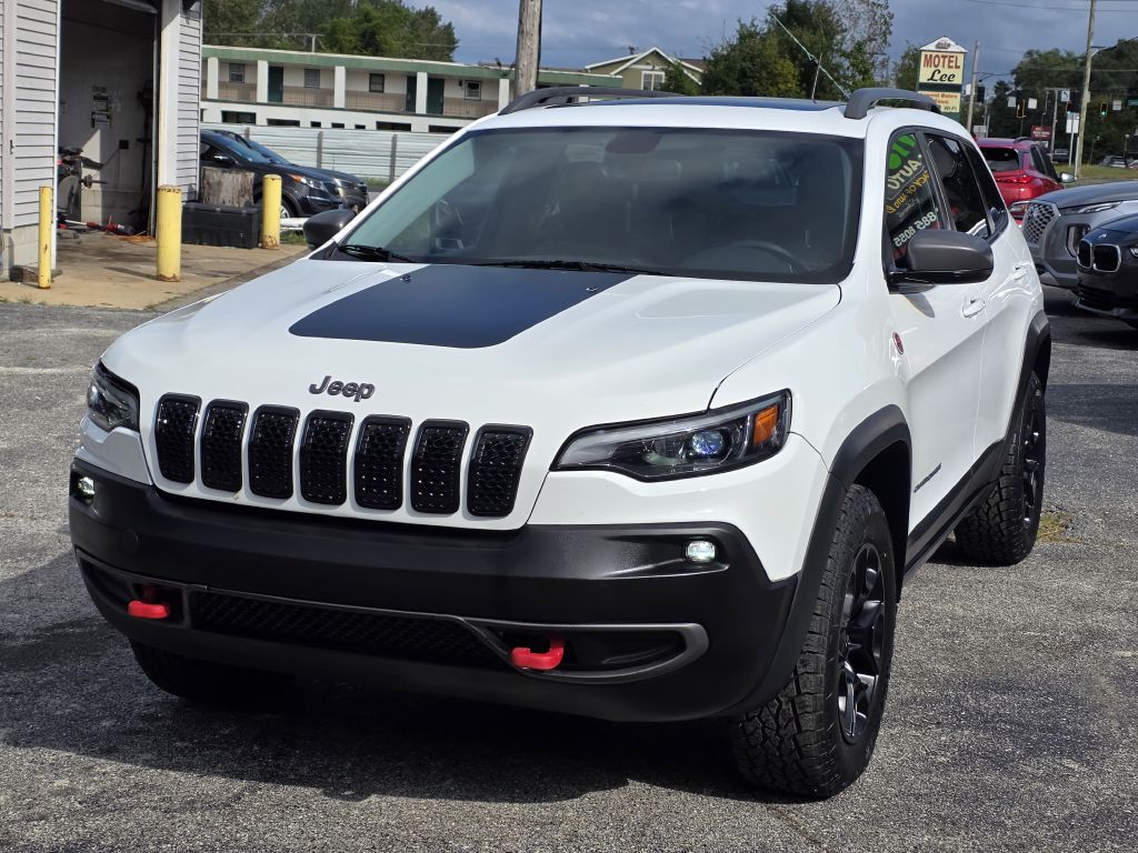 2019 Jeep Cherokee Image 2
