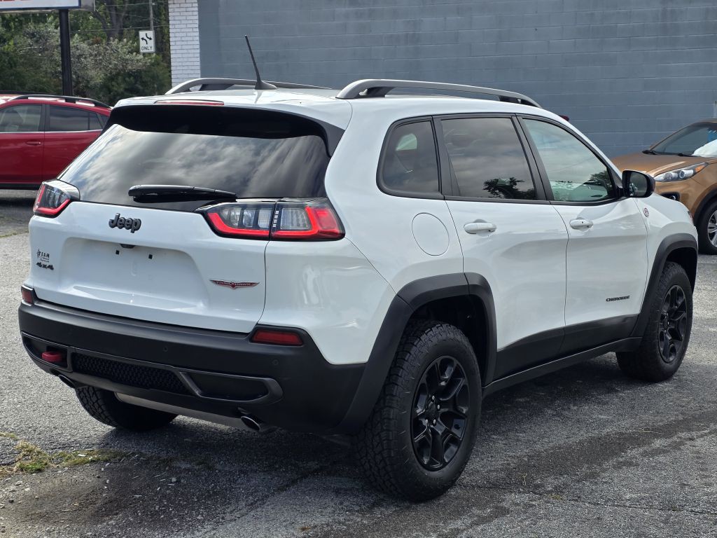 2019 Jeep Cherokee Image 9