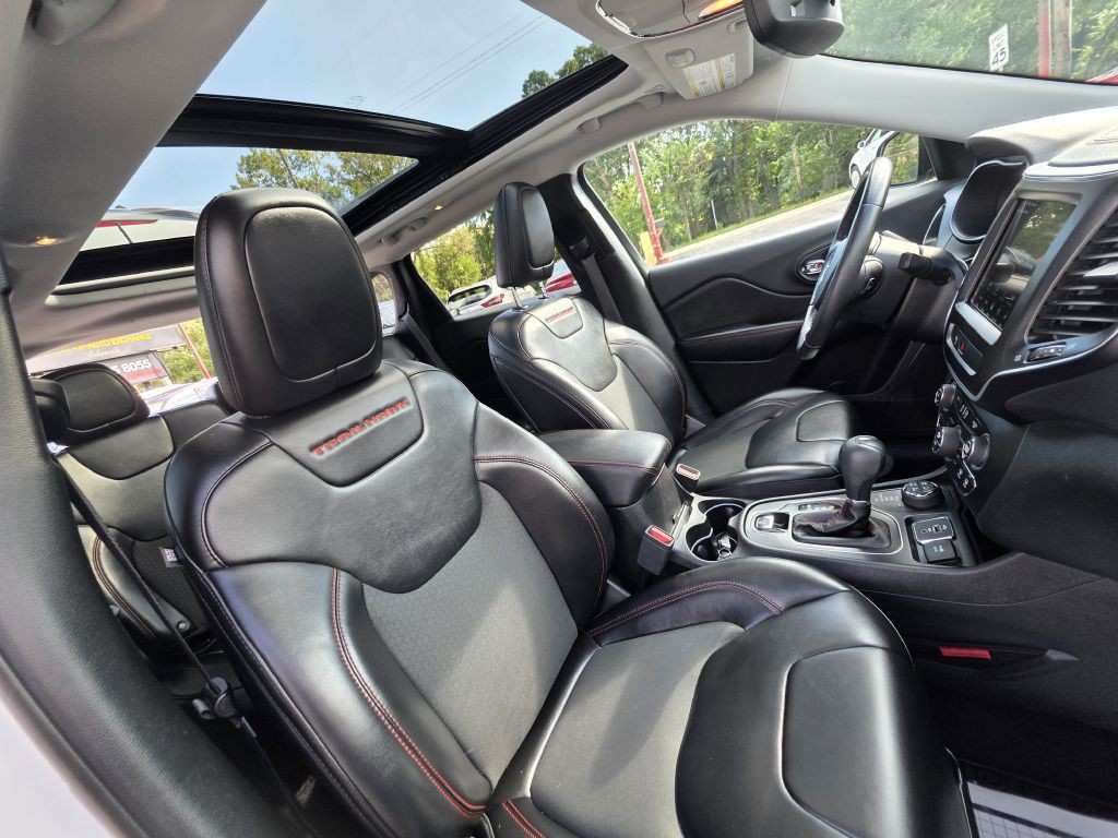 2019 Jeep Cherokee Image 35