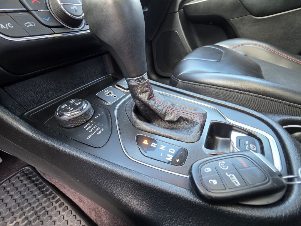 2019 Jeep Cherokee Image 39