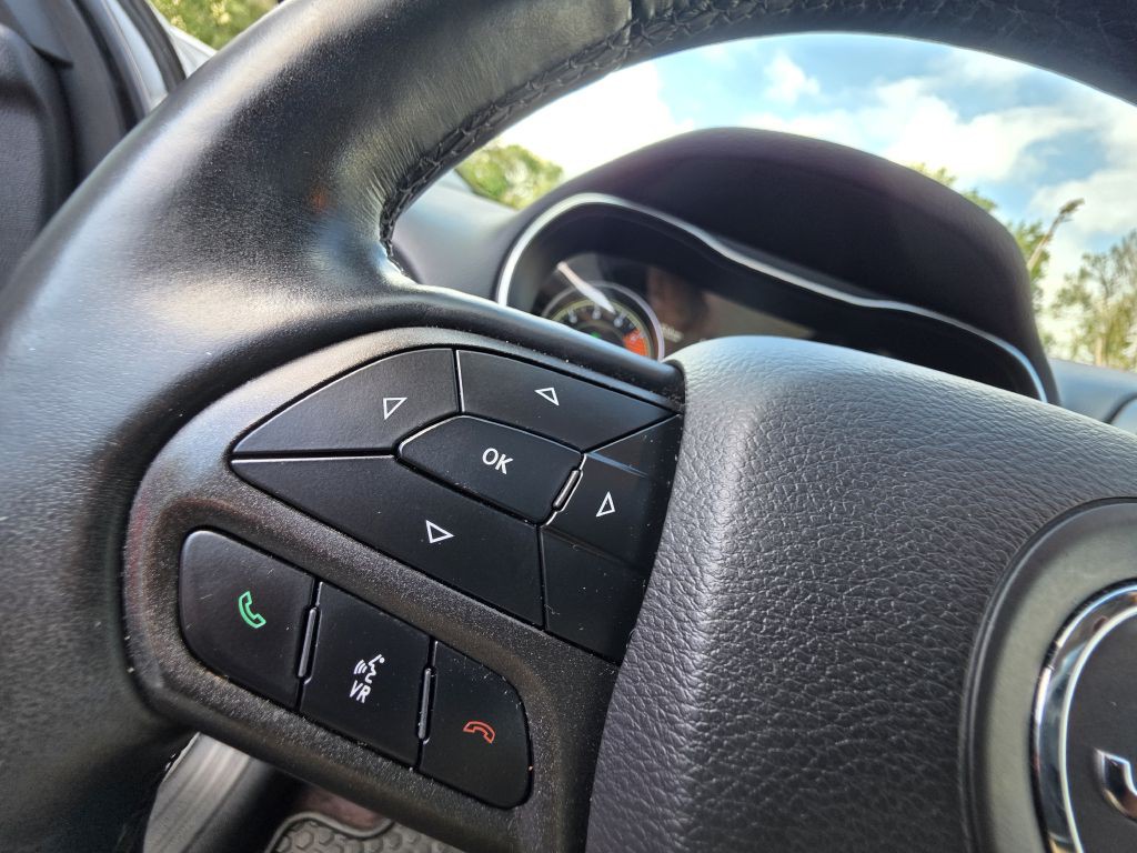 2019 Jeep Cherokee Image 51
