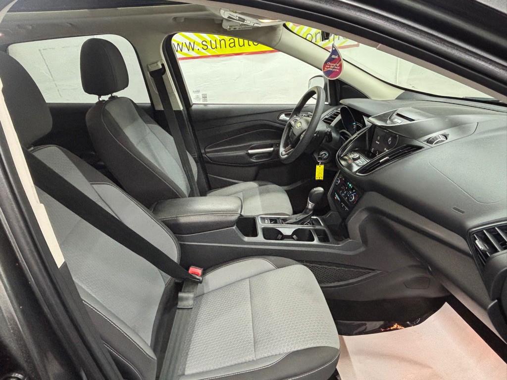 2017 Ford Escape Image 6