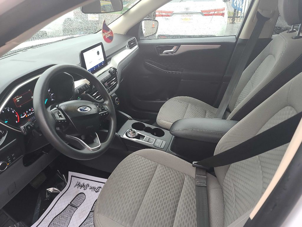 2020 Ford Escape Image 4