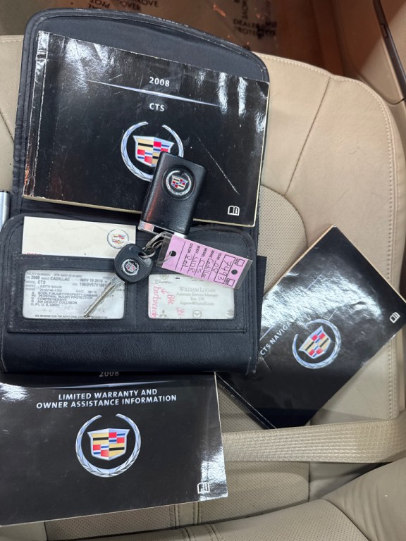 2008 Cadillac CTS Image 10