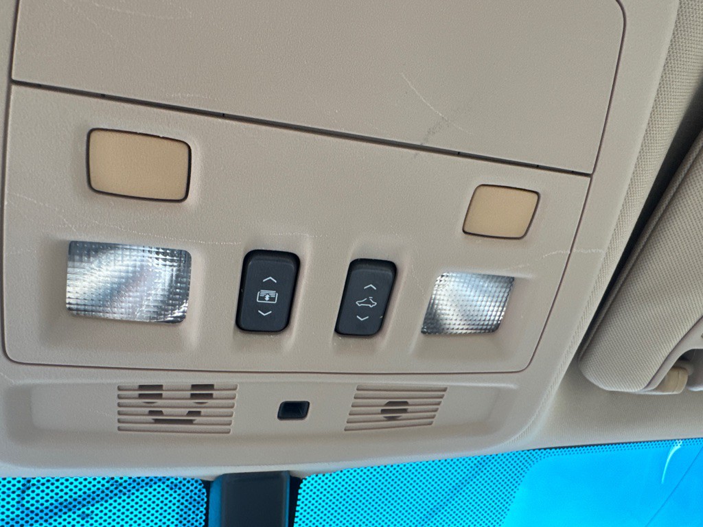 2008 Cadillac CTS Image 16