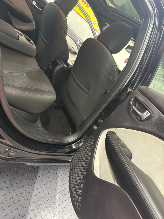 2015 Dodge Dart Image 10