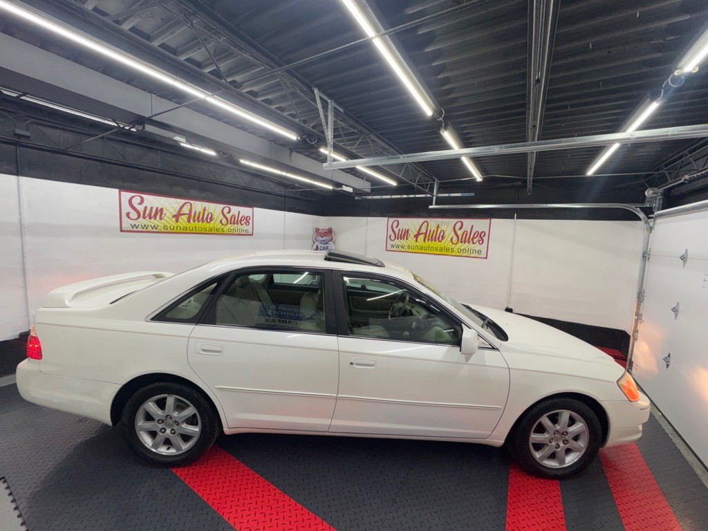 2003 Toyota Avalon Image 6