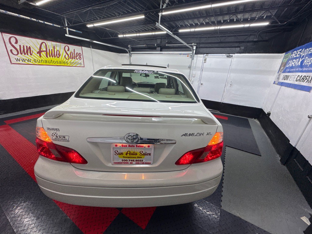 2003 Toyota Avalon Image 7