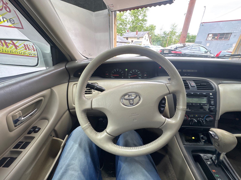 2003 Toyota Avalon Image 16
