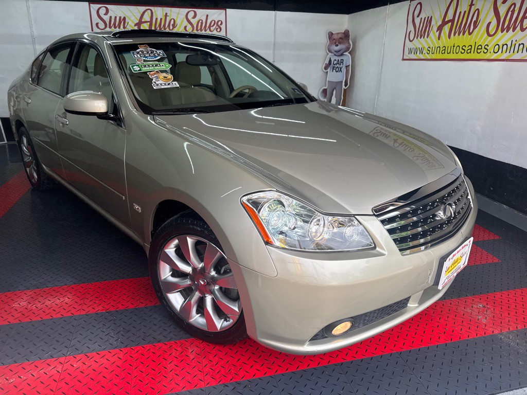 2006 INFINITI M35 Image 1